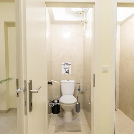 Datri Petite Suite 6-2
